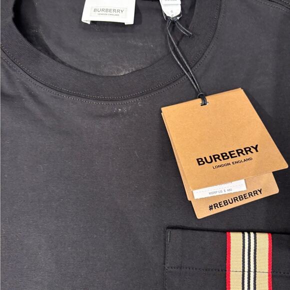 Burberry Men's Black Oversized Short Sleeve Tee - Picture 3 of 8